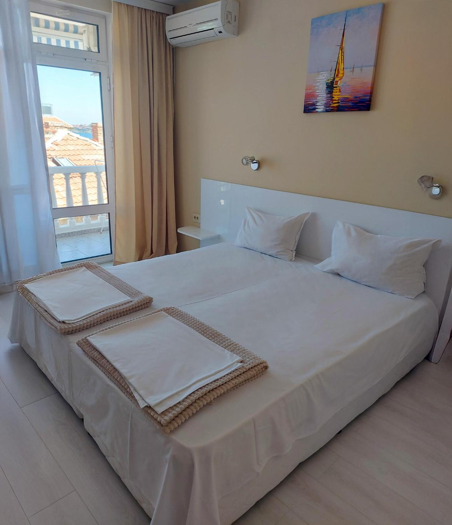 Exotic Guest House Sosopol Exterior foto